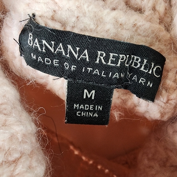 Banana Republic Balletcore Chunky Blush  Alpace Wool Turtleneck Sweater Medium - Picture 3 of 14